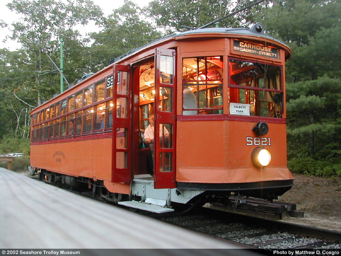 Orange Trolley 5821