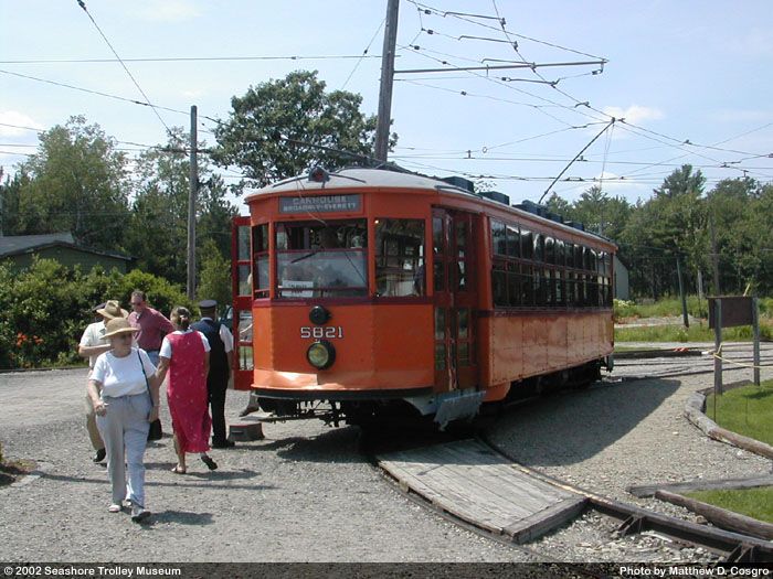 Orange Trolley 5821