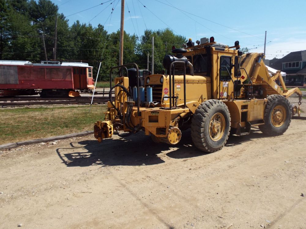 Pettibone Hi-rail crane with coupler