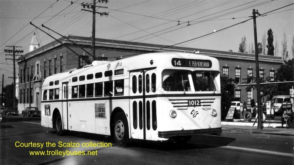 Trolleybus 1052